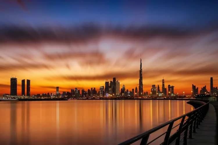 Dubai Real Estate Market: Booming Growth and Emerging Risks